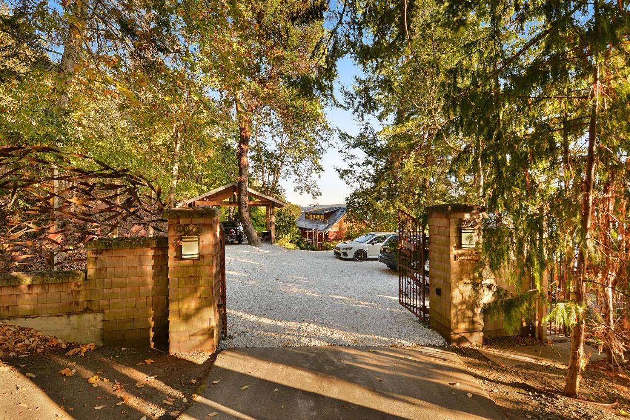Salishan Tree House Suite Cowichan Bay Buitenkant foto